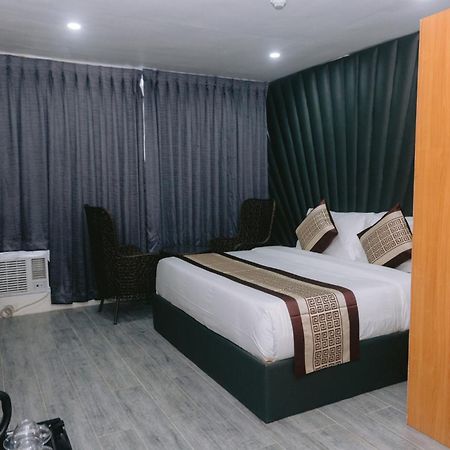 Shine Boutique Hotel Tagum Kültér fotó